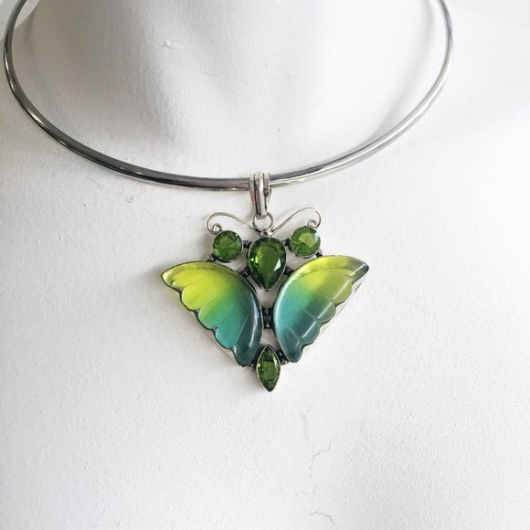 Butterfly Silver Pendant - Picture 3 of 3